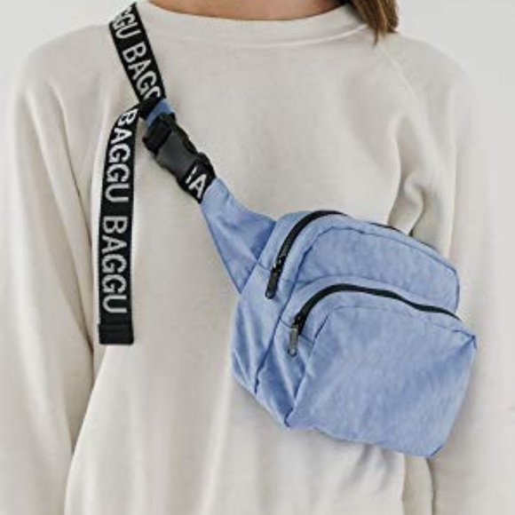 NWT Baggu Fanny Pack - Cornflower w/ OG Strap - Picture 4 of 14